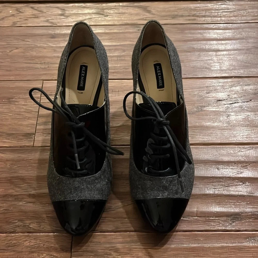 Alex Marie Tryina Heels Size 10